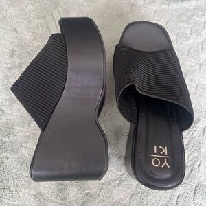 Black Women's Platform Sandals